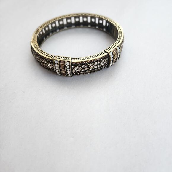 Heidi Daus Bangle Bracelet Hinge Old Gold Bronze White Crystal Age Of elegance - Picture 10 of 12